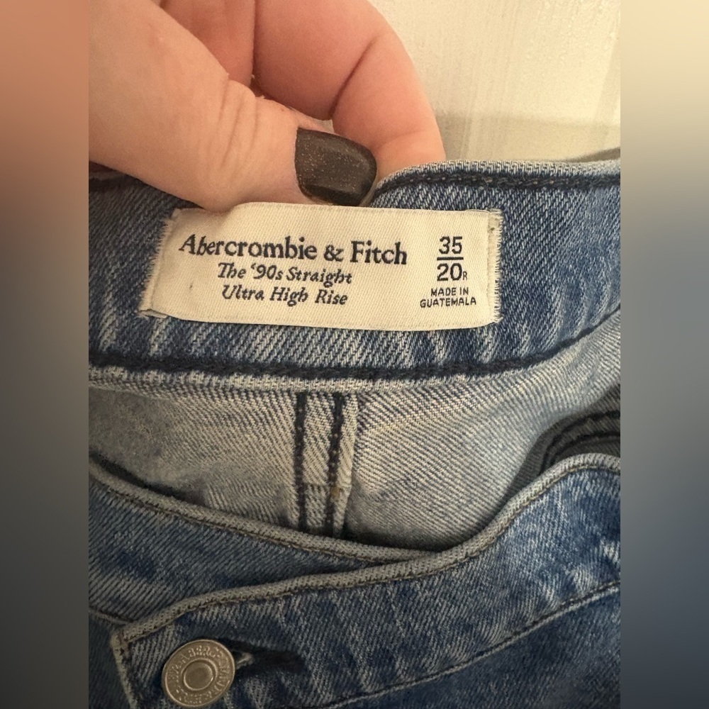 Abercrombie & Fitch 90s Straight Ultra High Rise Jeans – Size 20 (35) - Picture 4 of 12